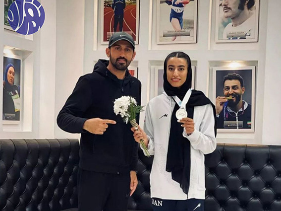 در جریان برگزاری رقابت‌های جوانان قهرمانی  آسیا (امارات ۲۰۲۴) ، نازنین فاطمه عیدیان به مدال طلا رسید.